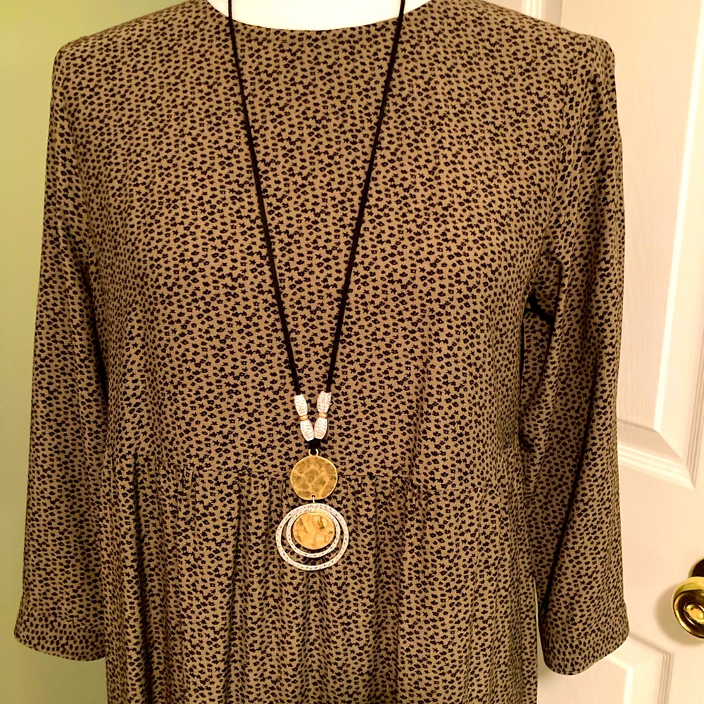 Black leather gold/silver necklace
